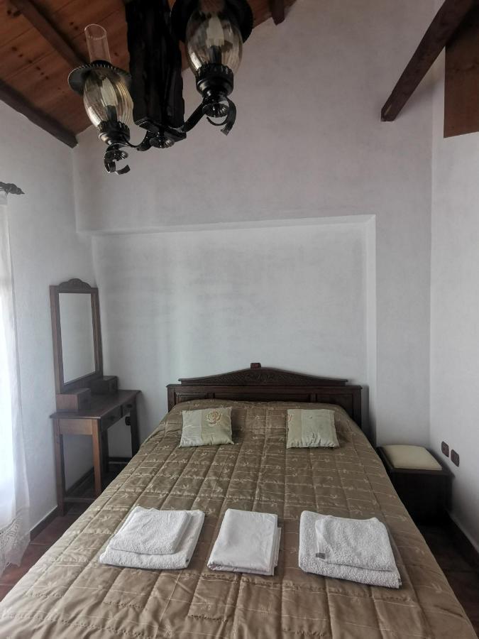 Seal Villa Alónnisos Buitenkant foto
